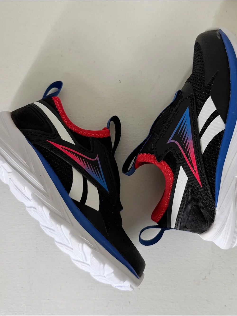 NEW Kids Reebok Shoes Size 8K